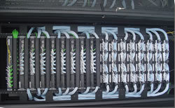 数据中心机房建设全解析 艾提科信引领IT系统集成与综合布线新篇章